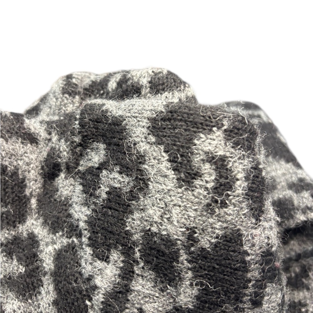Cynthia Rowley Gray Black Animal Print Wool Blend Sweater Cardigan M Leopard - Picture 12 of 12